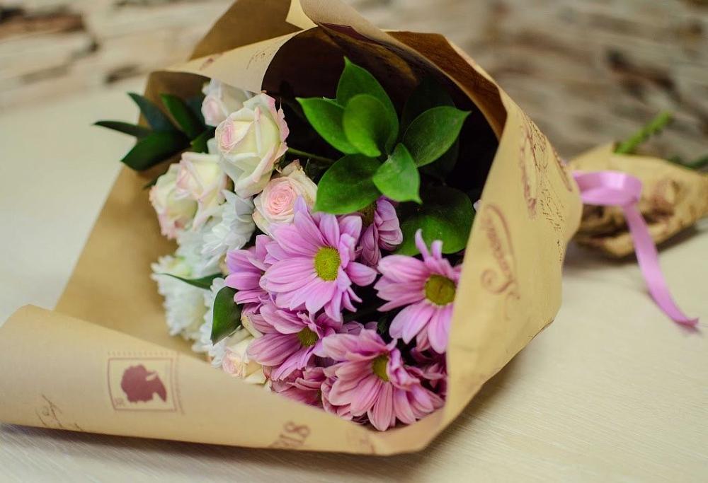 Букет цветов из: Розы и Хризантемы в Донском Тамбовская область