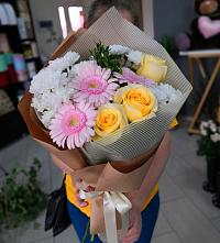Букет цветов из:  Герберы, Розы и Хризантемы в Донском Тамбовская область