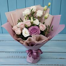 Букет цветов из:  Розы и Лизиантусы в Донском Тамбовская область