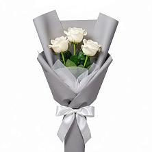 Букет 3 белые розы в Донском Тамбовская область