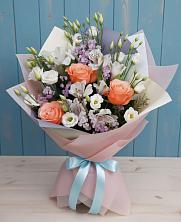 Букет цветов из:  Лизиантусы, Розы, Альстромерии и Гипсофила в Донском Тамбовская область