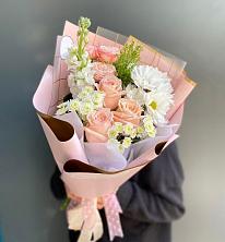 Букет цветов из:  Хризантемы и Розы в Донском Тамбовская область