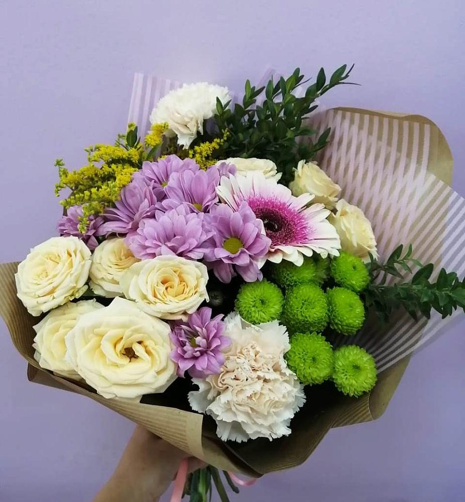 Букет цветов из: Хризантемы, Розы, Гвоздики и Герберы в Донском Тамбовская область