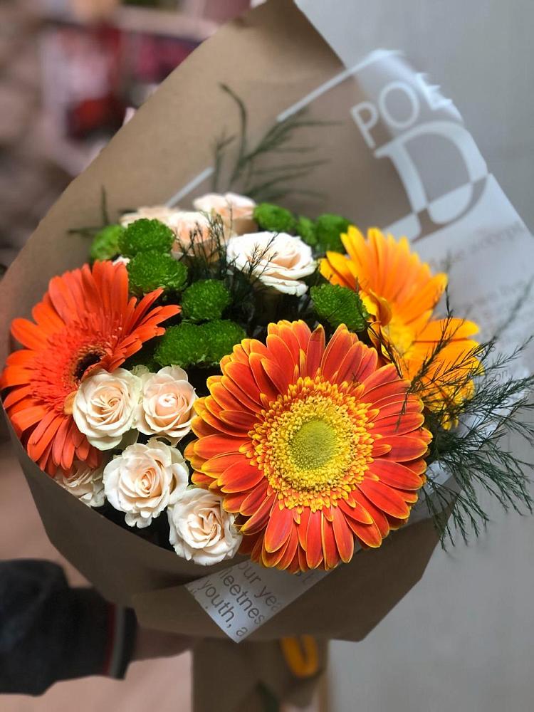 Букет цветов из: Герберы, Хризантемы и Розы в Донском Тамбовская область