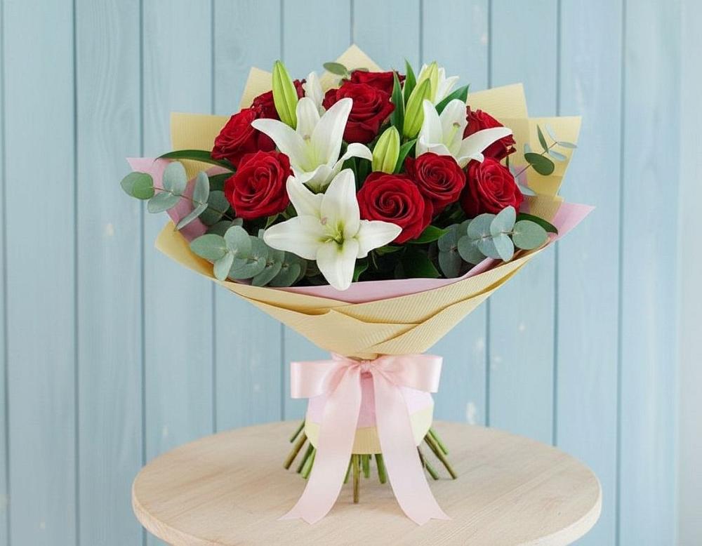 Букет цветов из: Лилии и Розы в Донском Тамбовская область